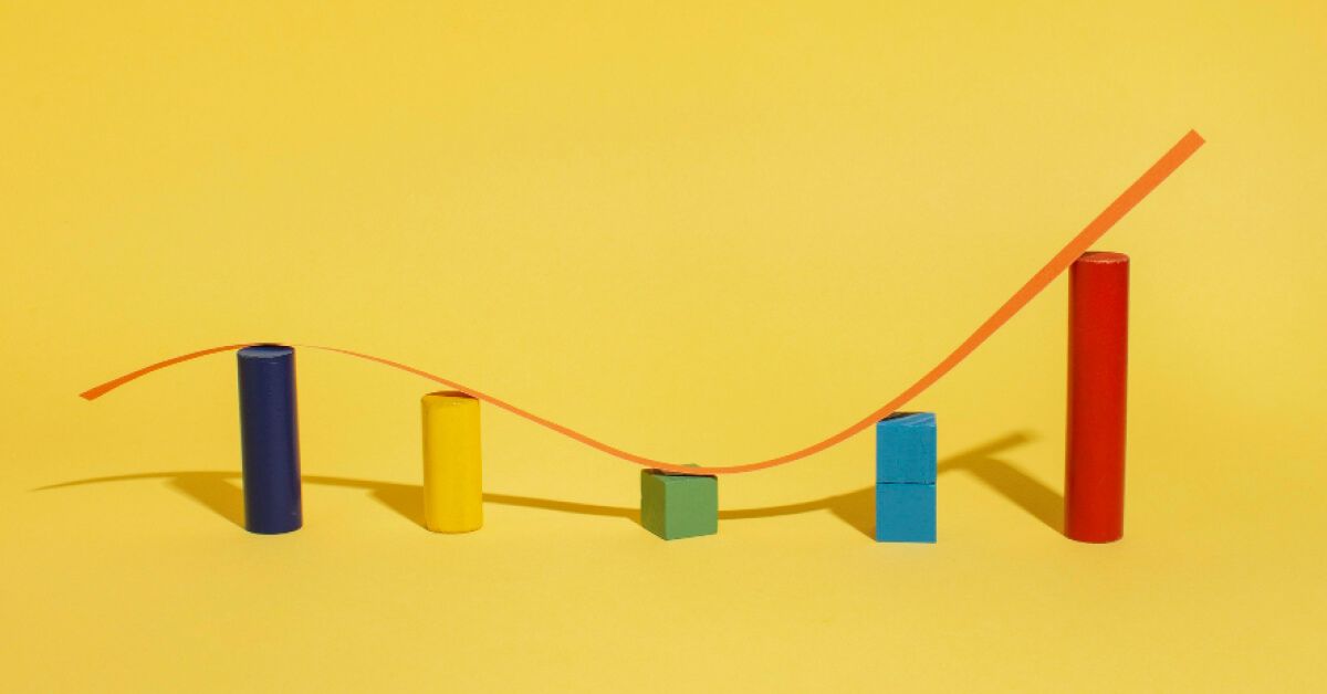 Line cutout over a series of variably high coloured blocks