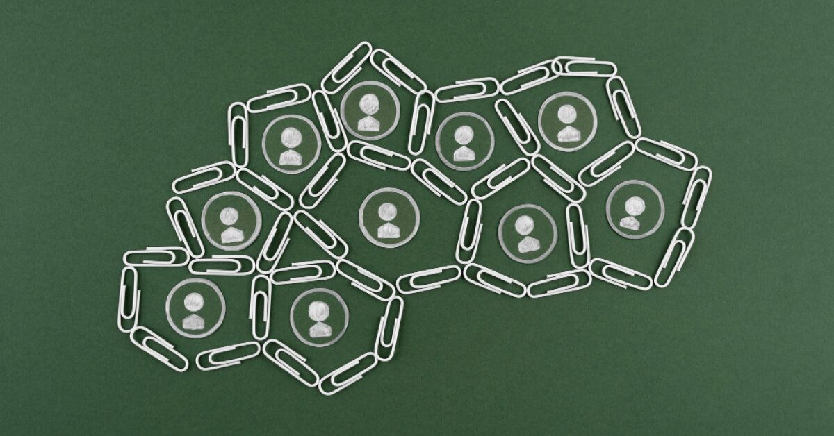 Employee connection through paper clips