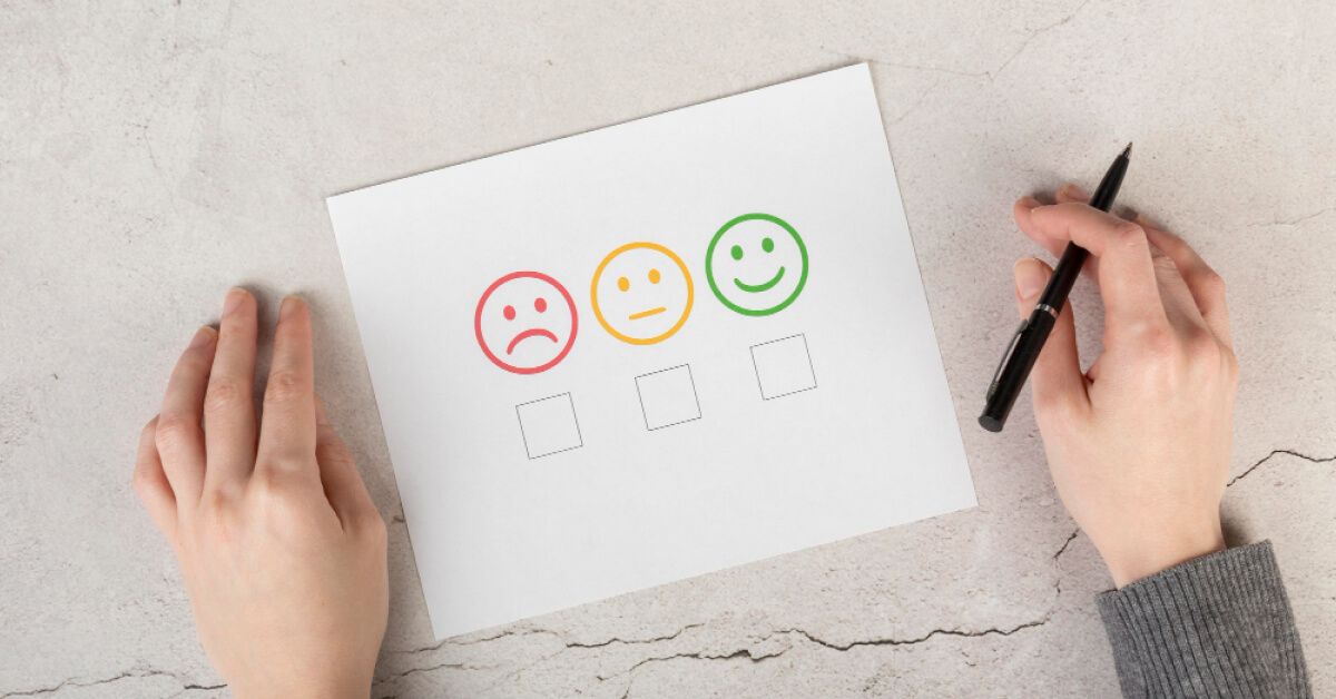 Employee filling up survey to show employee sentiment