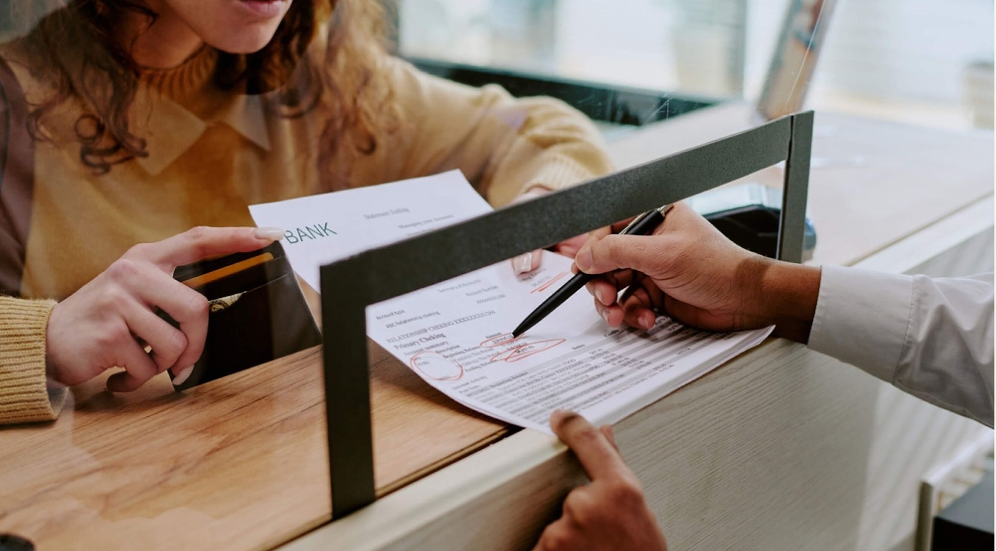 15+ Banking workforce communication challenges holding teams back