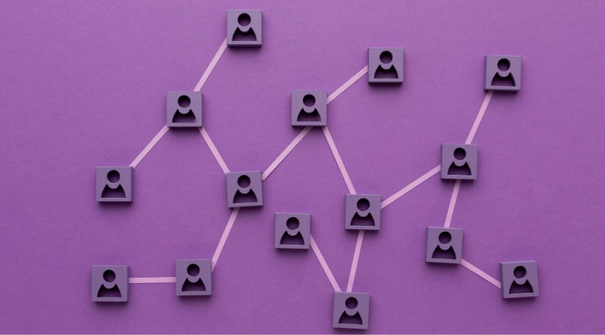 Why do eNPS scores vary across organizations?