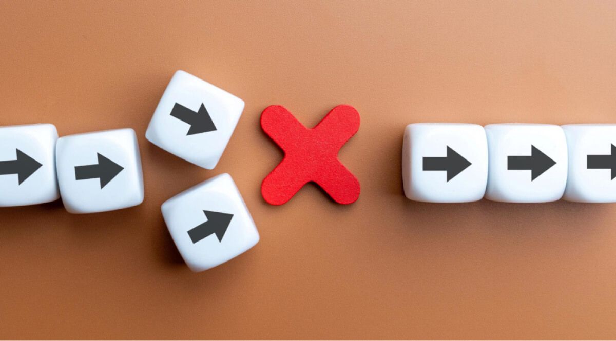 Arrow mark blocks being blocked by an X block