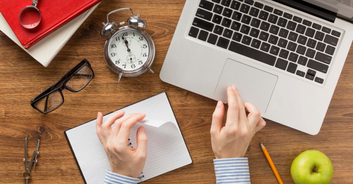 Employee review template: How to structure performance conversations ...