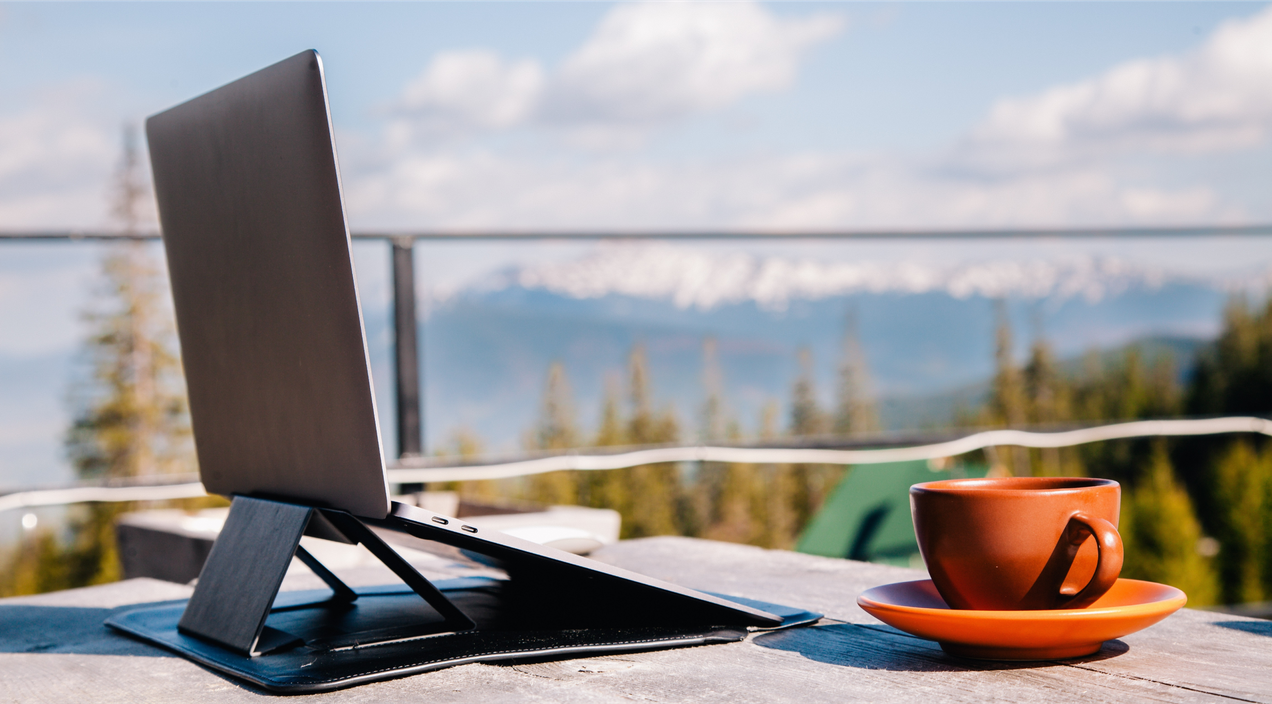 Why are flexible work arrangements important: Types and best practices to implement in 2024