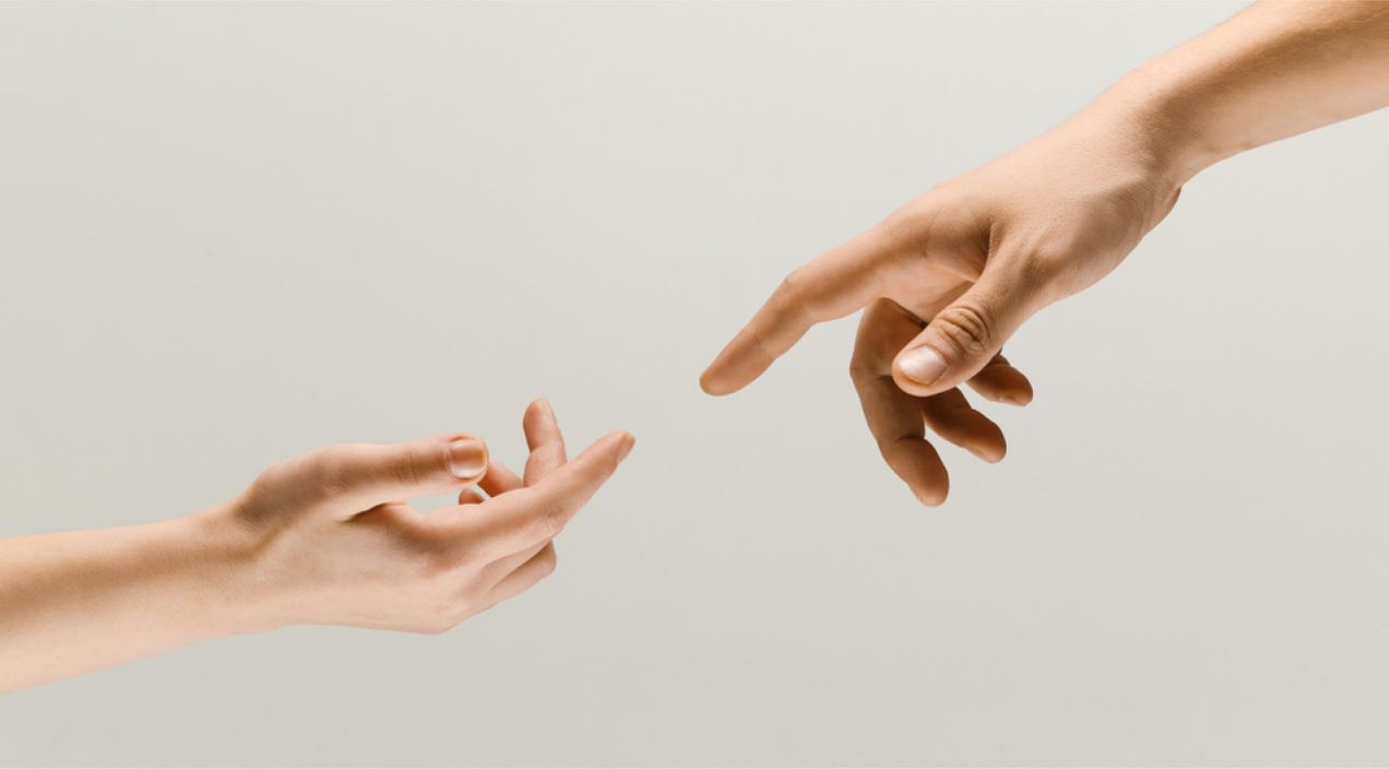 What are employee relations at work: A complete guide for leaders in 2025