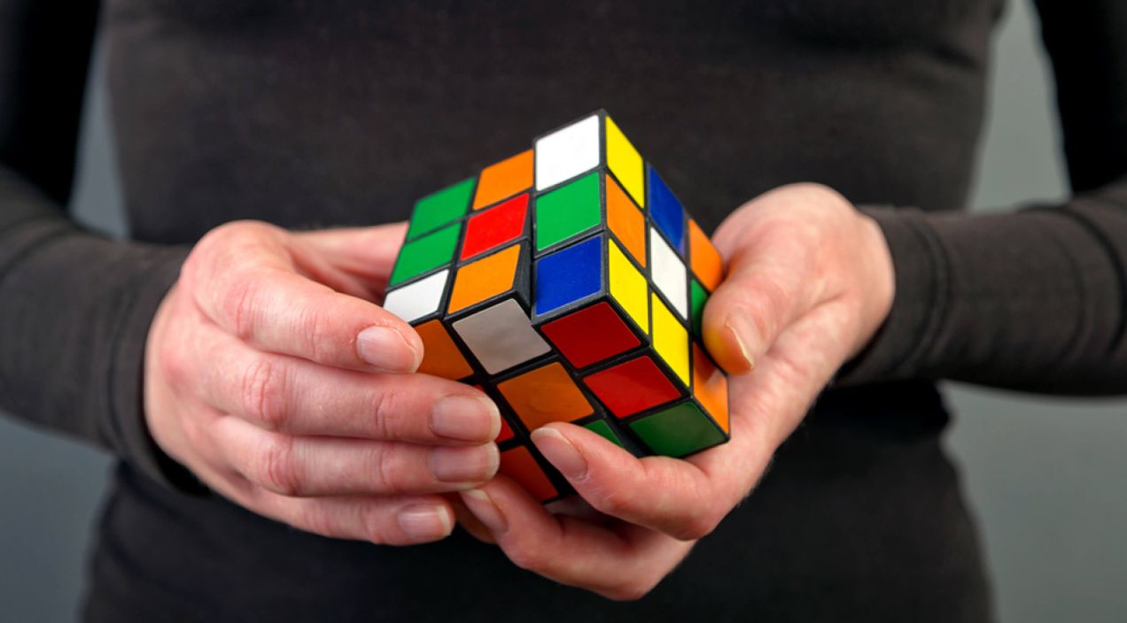 15 employee retention challenges and how to overcome them in 2025