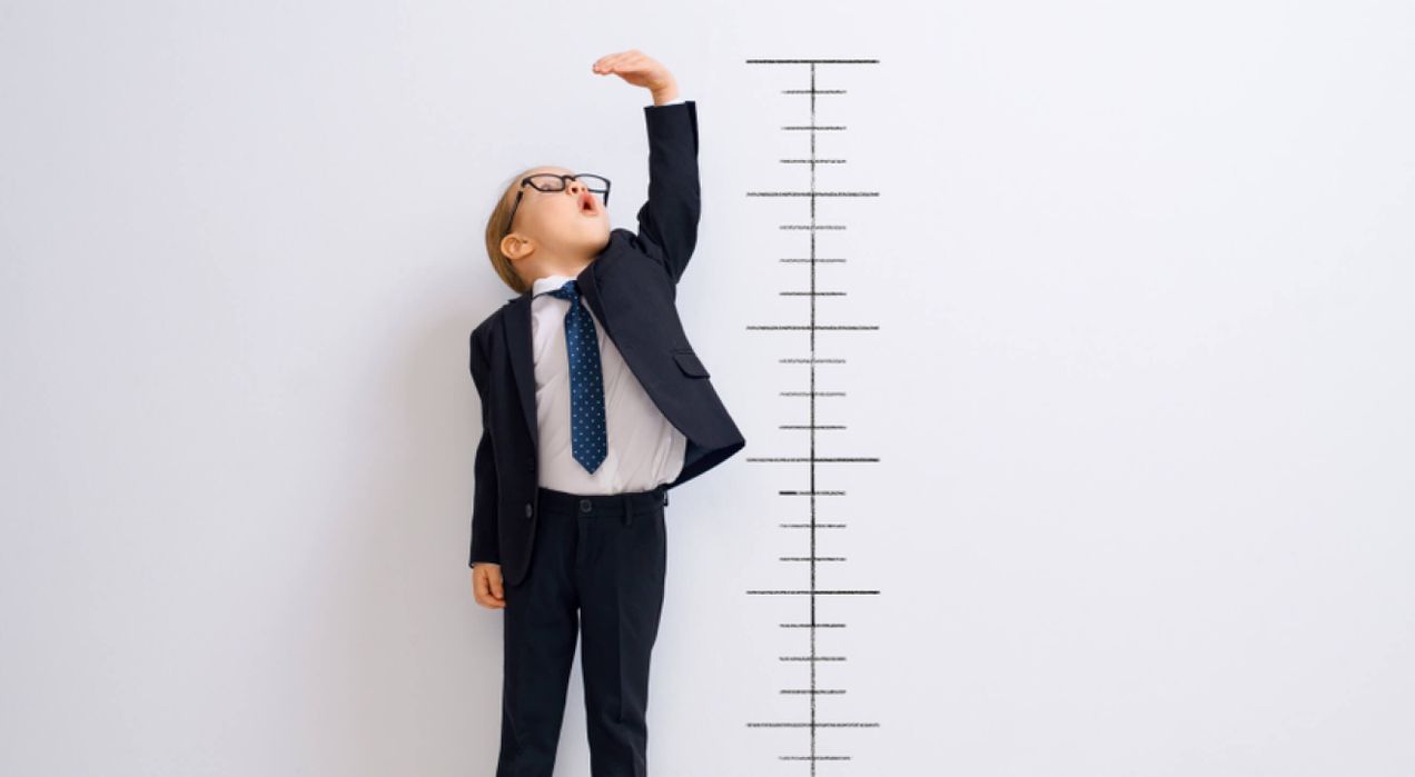 Measuring employee experience: Why it matters and how to get it right in 2025