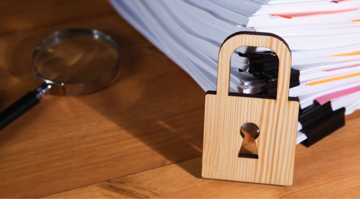 Can a survey be both anonymous and confidential?